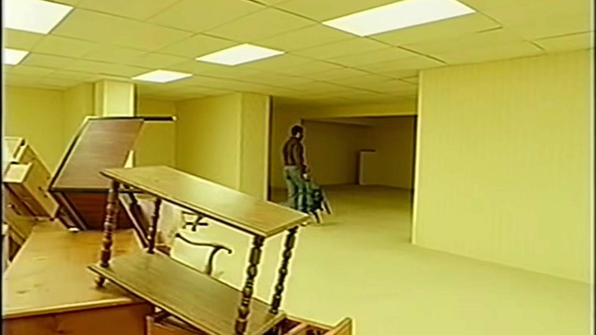 Backrooms 0 a3ff321172131f15851f89943f130aa7 0