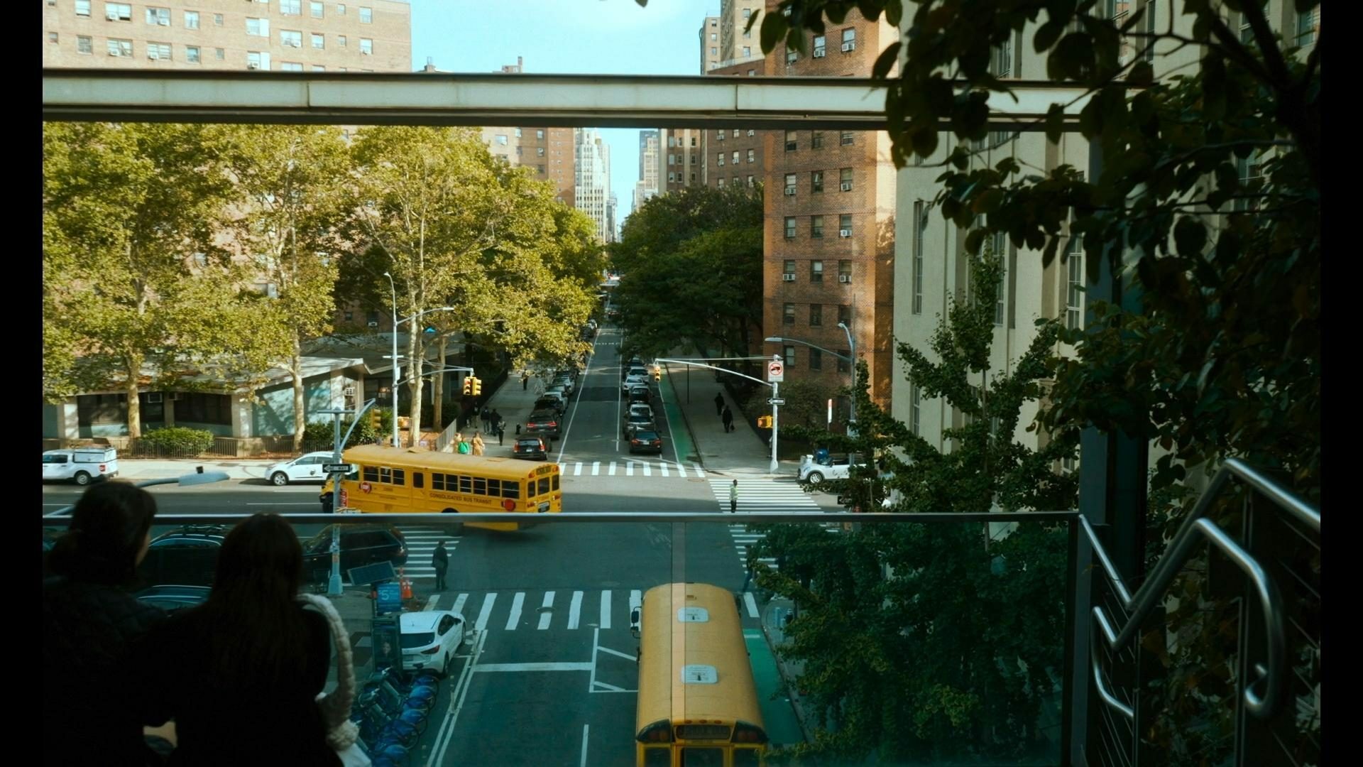 Out of the picture 0 2da204855248ac4184ec095fd01bd2e3 0