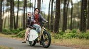 Cine seniors regarde