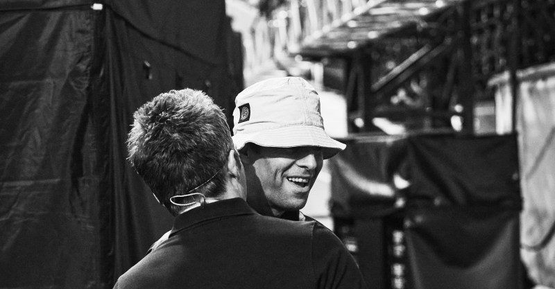 Inedit oasis dont look back in anger